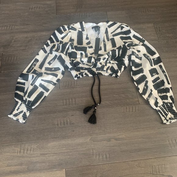 House of Harlow 1960 | NWT | Black patterned Linen Blend Crop Top - Picture 1 of 7